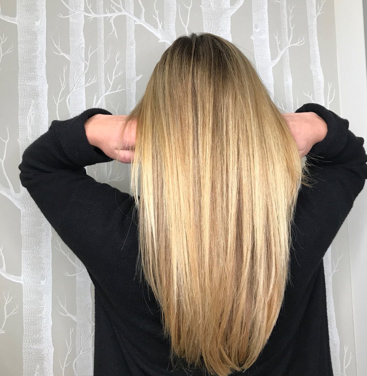 caileyscott's tweet photo. girlfriends !! Tallulah East Collective in Salt Lake City is the most amazing hair stylist and I highly recommend scheduling your next appointment with her ✨💋🖤  text me for details! https://t.co/p1b2OvMMdr
