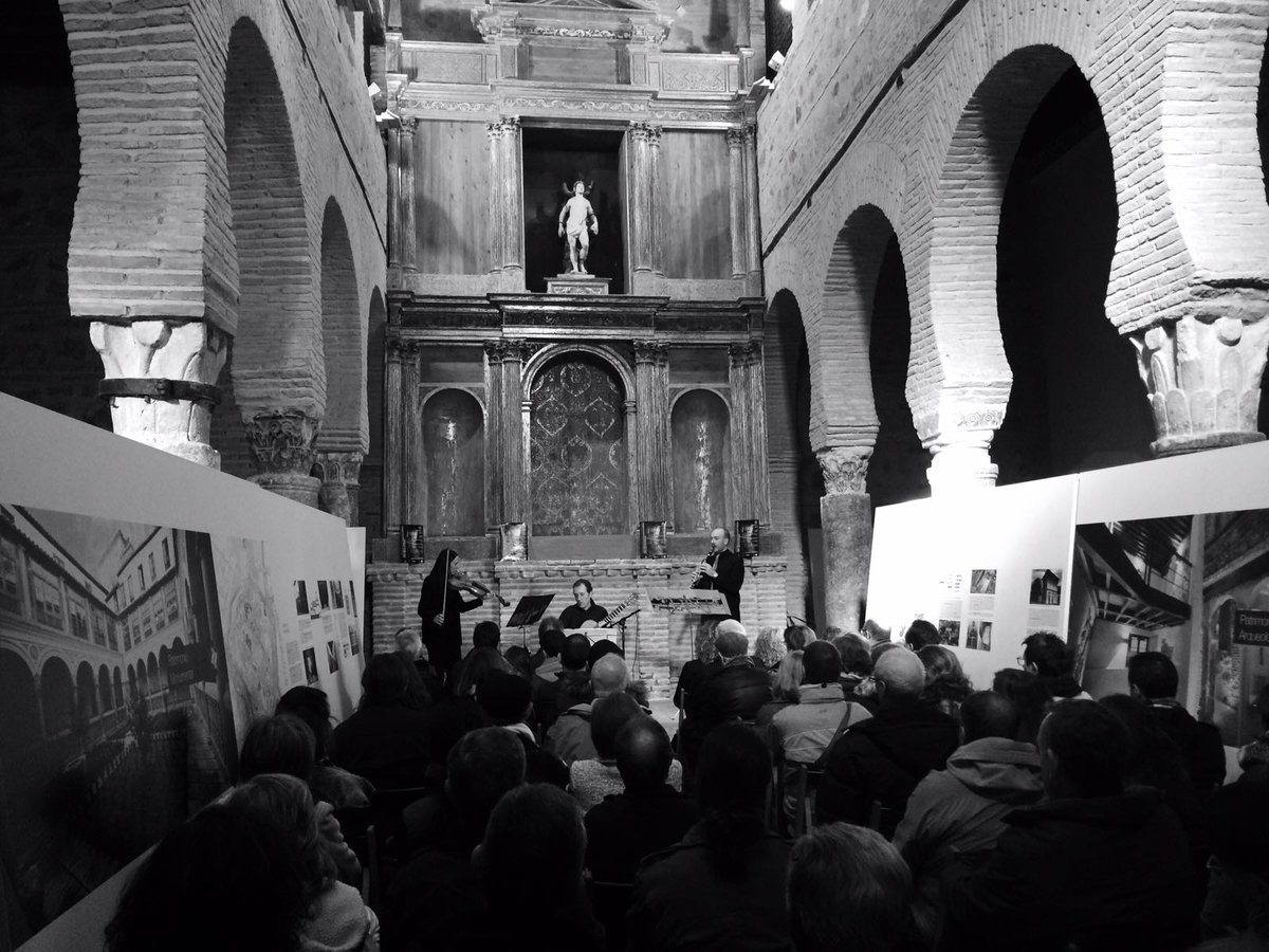 EnsembleGiusto's tweet photo. Ensemble Giusto actuando en la Iglesia de San Sebastián, una de las más antiguas y bonitas de Toledo!! Gracias a Momentum Toledo!! https://t.co/Avv0JB8hZr