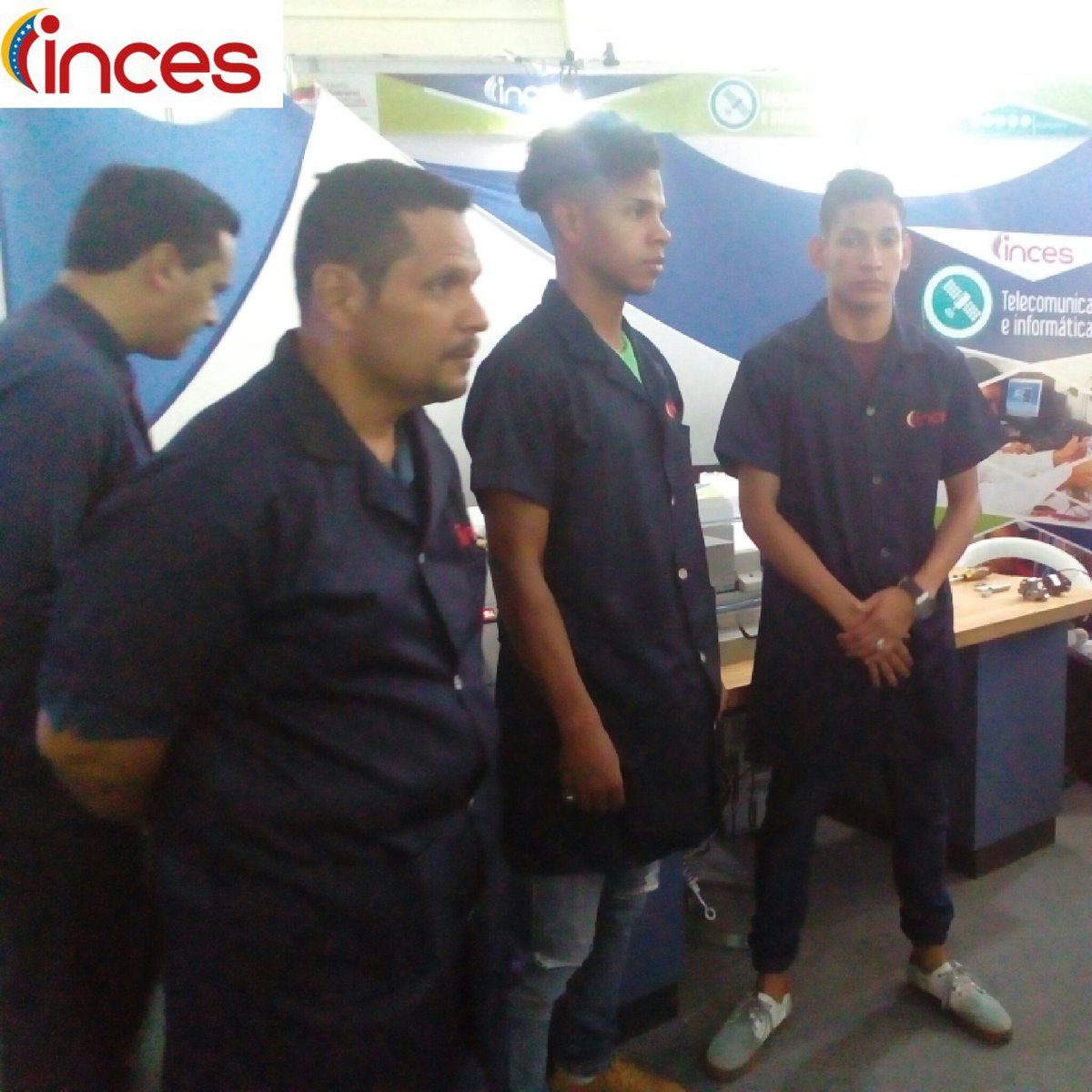 Incesocialista's tweet photo. Inces innovando en materia tecnología con nuestros aprendices presentes en el cierre de la Fictec, formando al futuro de nuestro país #FICTEC #IncesEnFictec #DomingosConMaduro98 https://t.co/N15sar9xvH