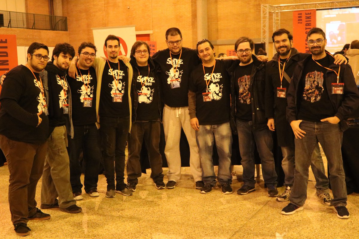 TrabukoGC's tweet photo. Queremos dedicarle un agradecimiento muy especial a Mauri, Enrique y Andres por todos los consejos, por todas las risas que nos hemos echado, por compartir estos tres días y sobre todo por ser compañeros.  P.D: !Quiero una camiseta @blasphemous ¡YA!#mangafest2017 #gamingfest2017 https://t.co/OsYwVu3B8l