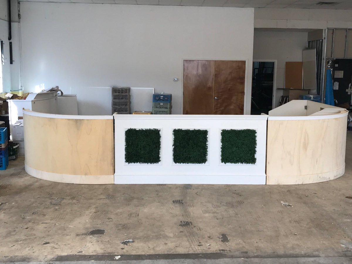 Shop open late tonight