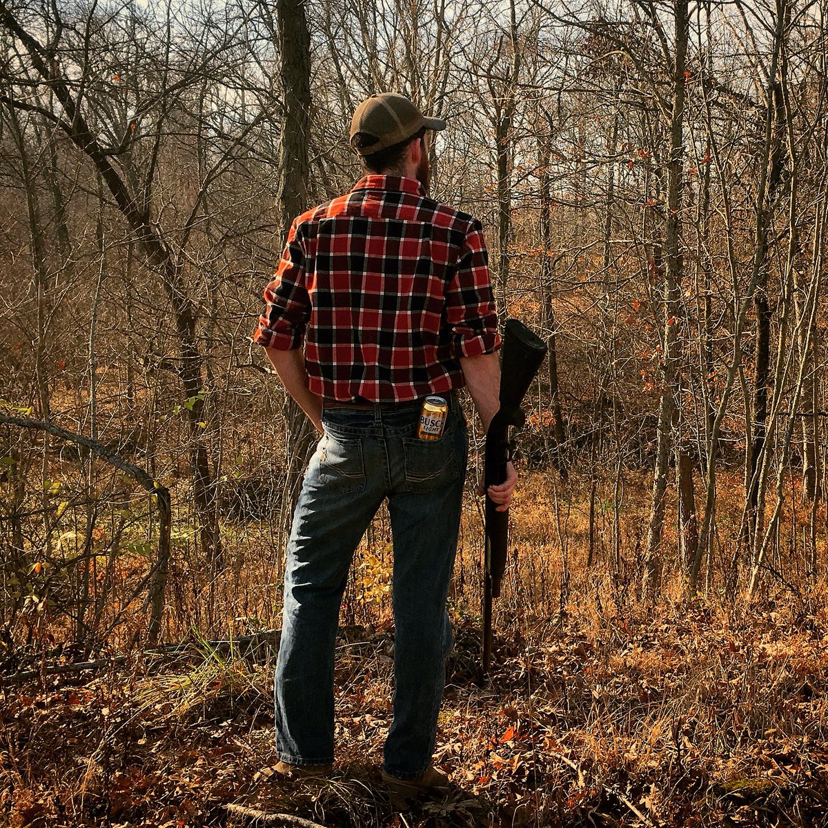 yakobmiller's tweet photo. When you ponder if to get ready to hunt or not when you already pocketed your trophy
#TrophyCan #Contest https://t.co/ie8hHBvVwc