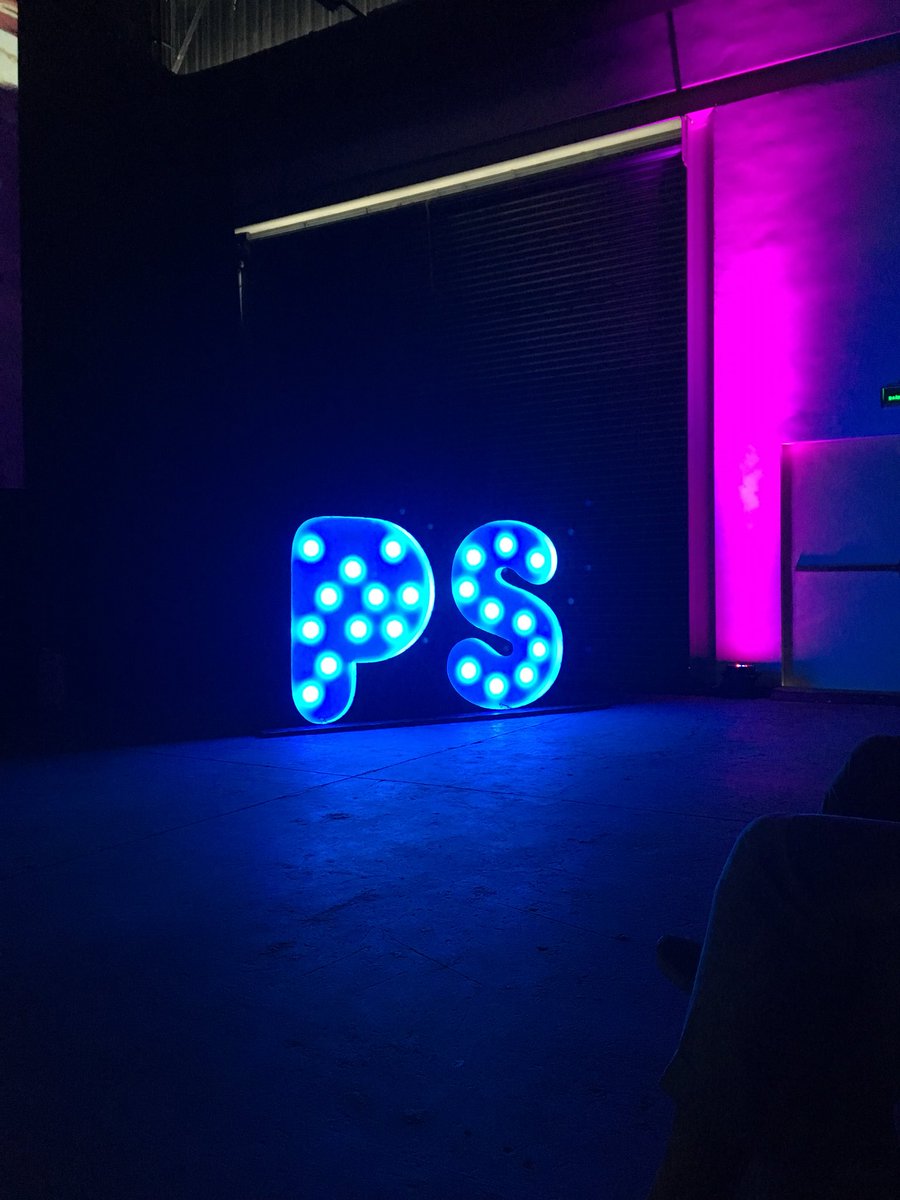 taylorcs's tweet photo. acabou 💔 sensacional o #pixelshow2017 parabéns aos envolvidos https://t.co/6fYAk5oDuz