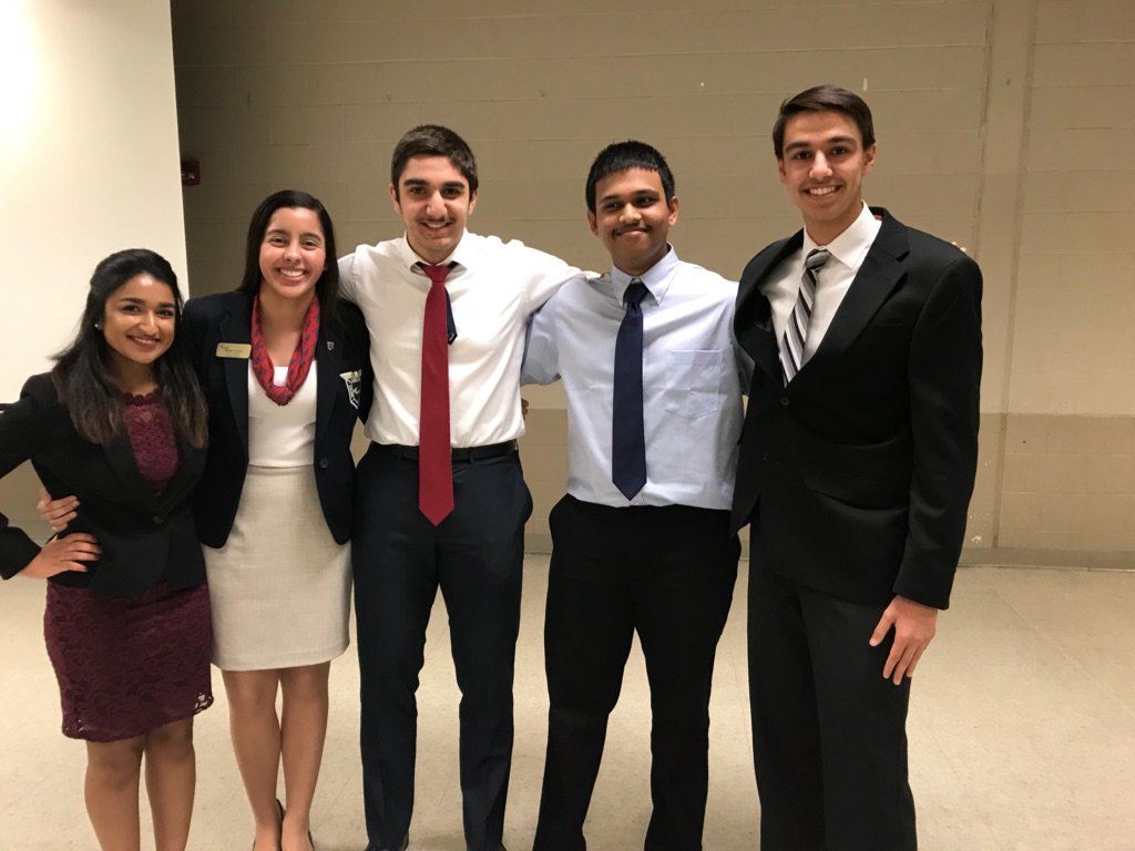 DunlapFbla's tweet photo. Nithya, Bruna, Mohammad, Nikith, and Imadh represented Dunlap in the Battle of the Chapters and all five were the only remaining finalists. They will compete in Battle of the Areas at the State Leadership Conference. Congrats!! 🎊🎊 https://t.co/nx82rVvnKU