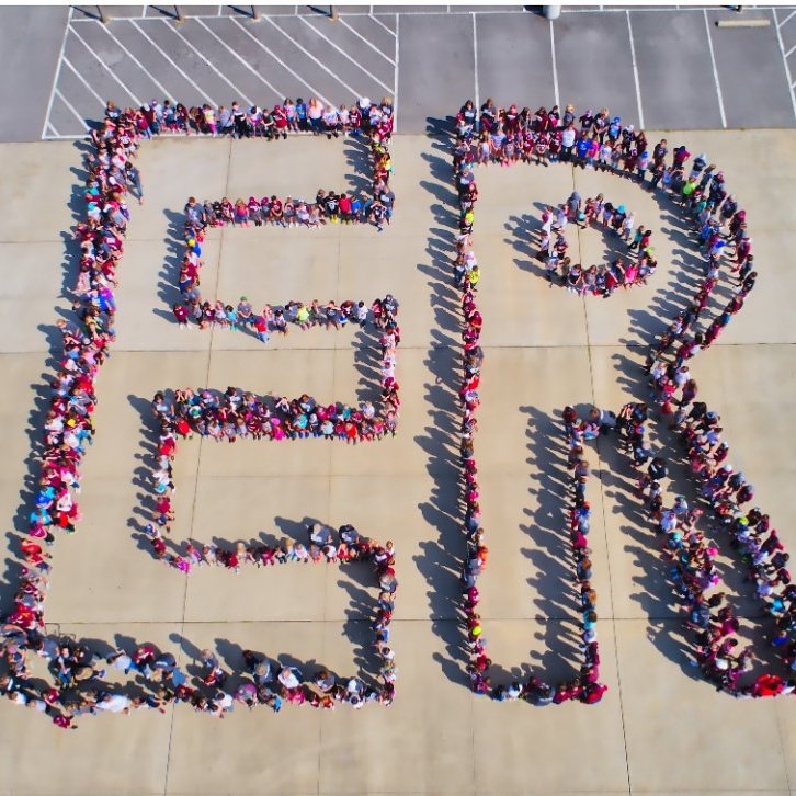 JacksonJenea's tweet photo. We Are ER!  #weareer #wearercstn #wearerobco https://t.co/7xPd6q4nHK