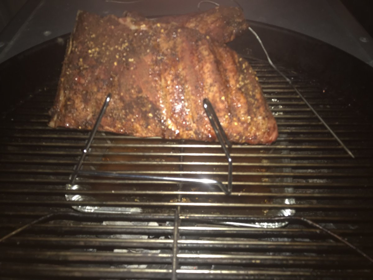 davebal4's tweet photo. Ribs on the @WeberGrills - perfect for Sunday football @MaverickCooking https://t.co/7J6pufJPFC