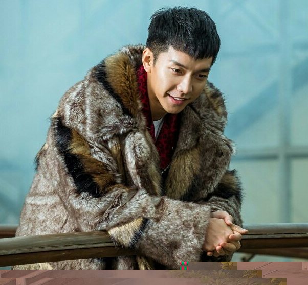 DQKVA_OV4AEJHce.jpg:large