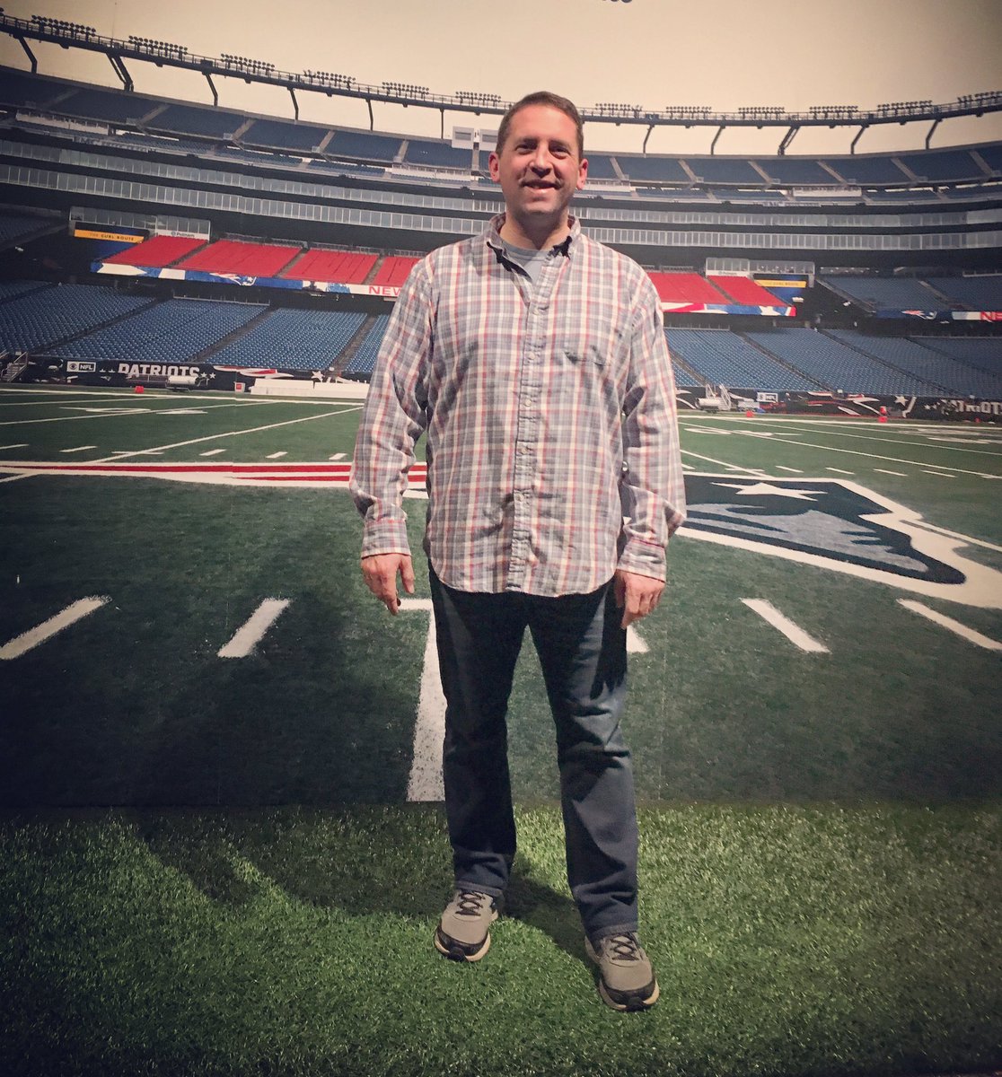 sefly1919's tweet photo. I made it on the field!!πππ #notreally #bostonmuseumofscience #gridironexhibit https://t.co/YQUGWodBnH