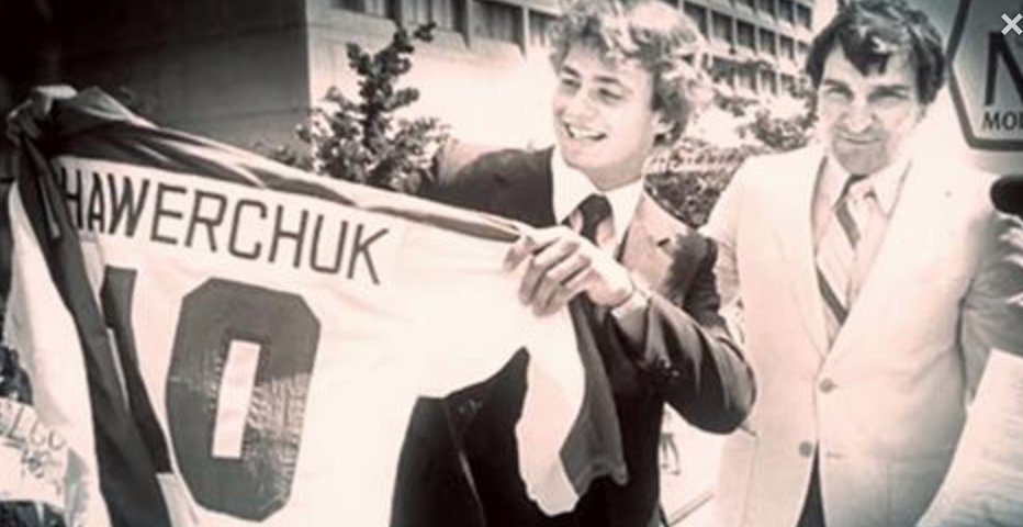WATCH: Dale Hawerchuk shares his memories of being a member of the <a href="/NHLJets/">Winnipeg Jets</a> from the first moment he arrived at the rink. 

via @hometownhockey_ sprtsnt.ca/2ntAzMu