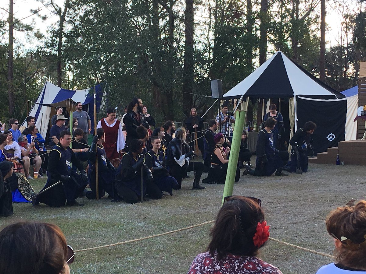 StpPyngLwyrFees's tweet photo. Had an amazing time today at the Orlando Renaissance Festival #Renaissance https://t.co/v4riQPHXrp