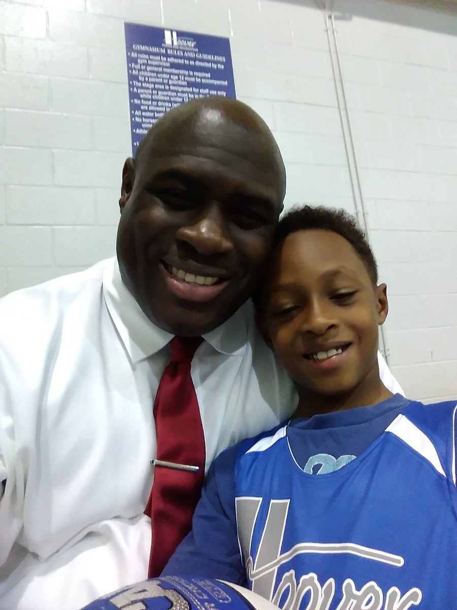 RonBrownAL's tweet photo. Basketball Dreams....I love you Walji https://t.co/0mIfIemi5d