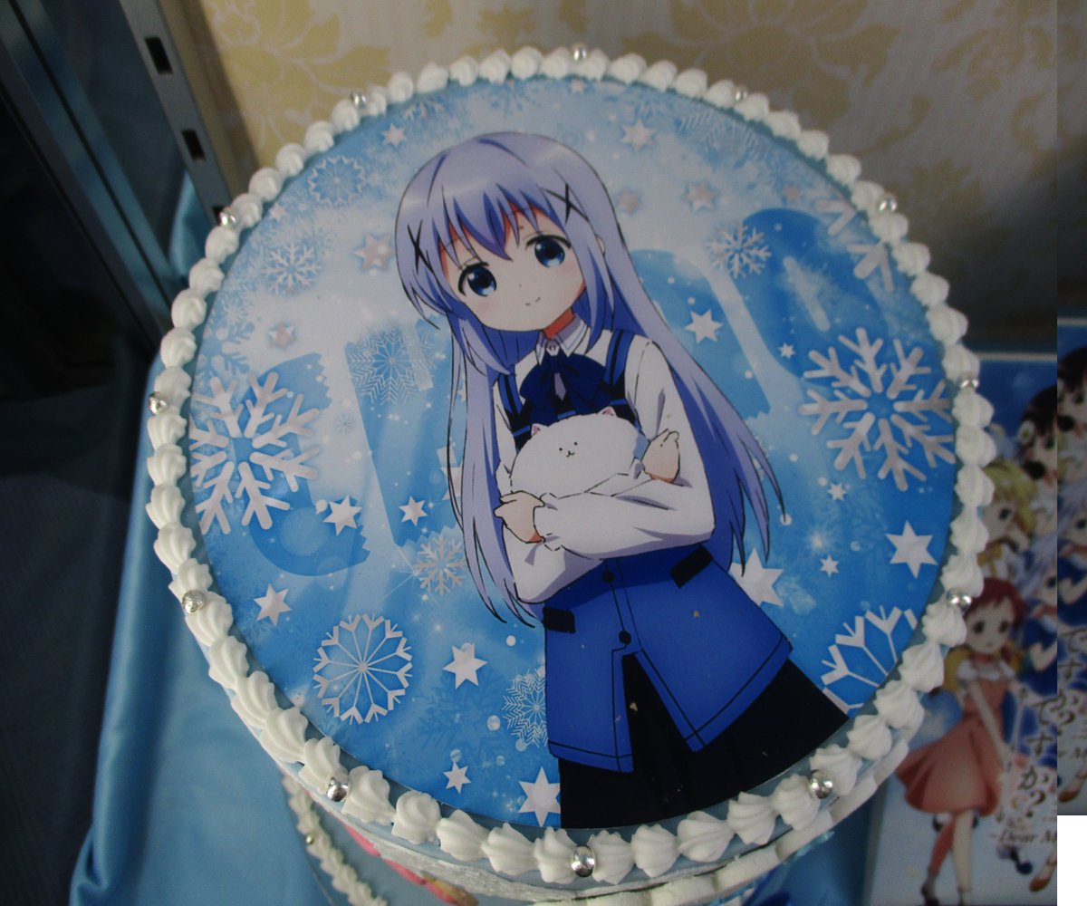 アプリ利用で1p貯まります アニメイト秋葉原本館 12月4日は ご注文はうさぎですか のチノちゃんのお誕生日 本日限定で バースデーケーキをアニメイト秋葉原で開催中の ご注文はうさぎですか Dear My Sister オンリーショップで展示中です