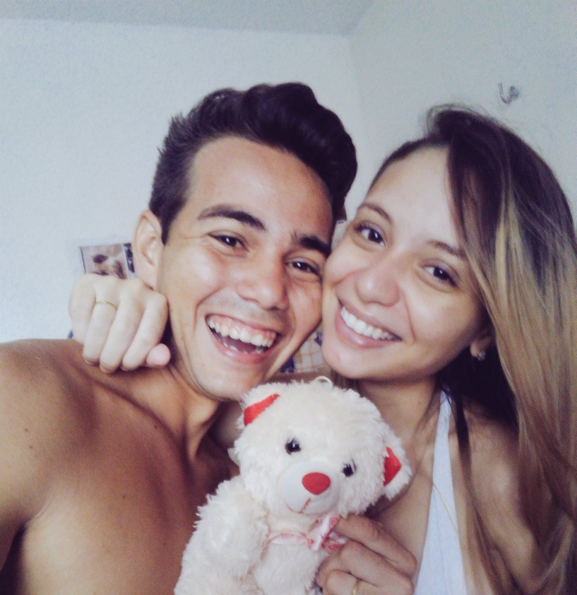 Karinhabff's tweet photo. Um amor sem igual 😍🤰🏼♥️👶🏼👫😍 https://t.co/hXMKq2vJXX
