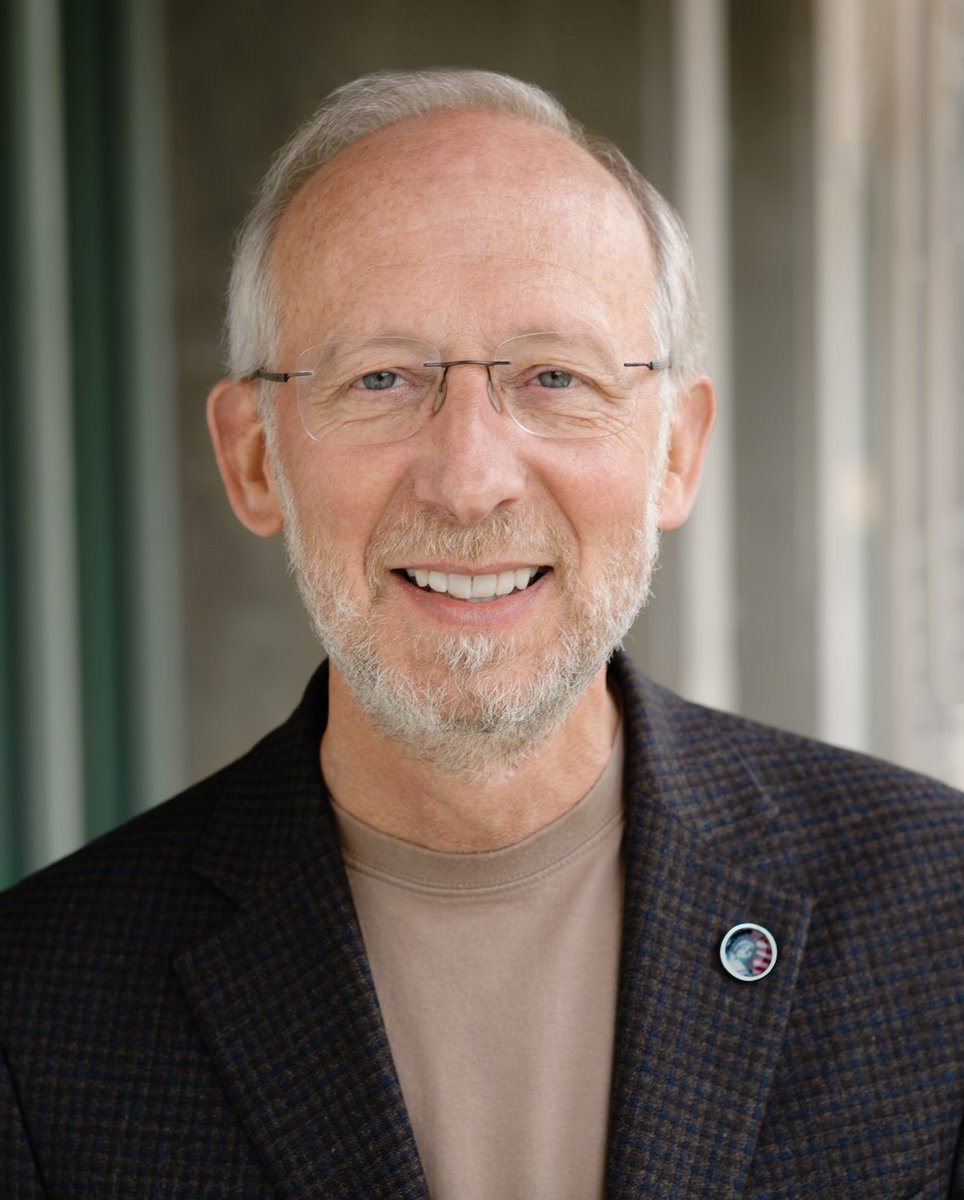 Congrats to Ludwig San Diego's Don Cleveland, who won the Breakthrough award for elucidating the cause of an inherited ALS and for developing "designer DNA" drugs for ALS and Huntington's disease <a href="/UCSDHealth/">UC San Diego Health</a> goo.gl/SnG8Dk goo.gl/9T4zvv