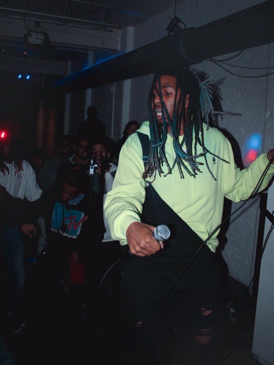 Zander2Wavy's tweet photo. Had  @TherapyDayton on tilt  💔
S/o to Erbody that pulled up 
📸: ( cc ) @Alexagallo_ https://t.co/ozMIbyAxwc