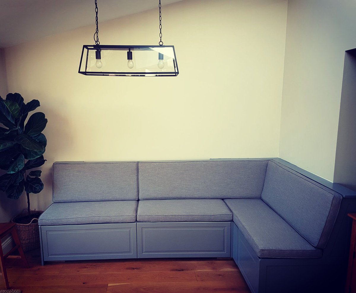 simon_houlding's tweet photo. Bench seating by Simon Houlding Upholstery #20years #qualityineverythingwedo #unique #interior #design #Essex #curtain #blinds https://t.co/PGrrlAR72h