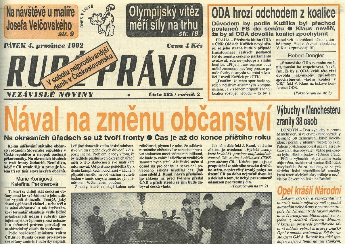 Znovu89's tweet photo. V České republice trvale žije a pracuje 300 tisíc Slováků. Pokud se chtějí stát českými občany, musí vyplnit stejný dotazník, jaký odevzdávají cizinci. #KonecCeskoslovenska #Rudepravo 04.12.1992 https://t.co/NRwo1p1I06