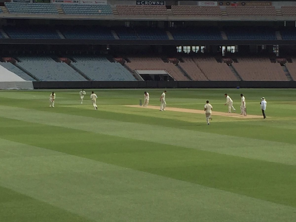 StatsDontLiePod's tweet photo. At the MCG for some Sheffield Shield. @bushrangers vs WA. https://t.co/EGNrJnAFYm
