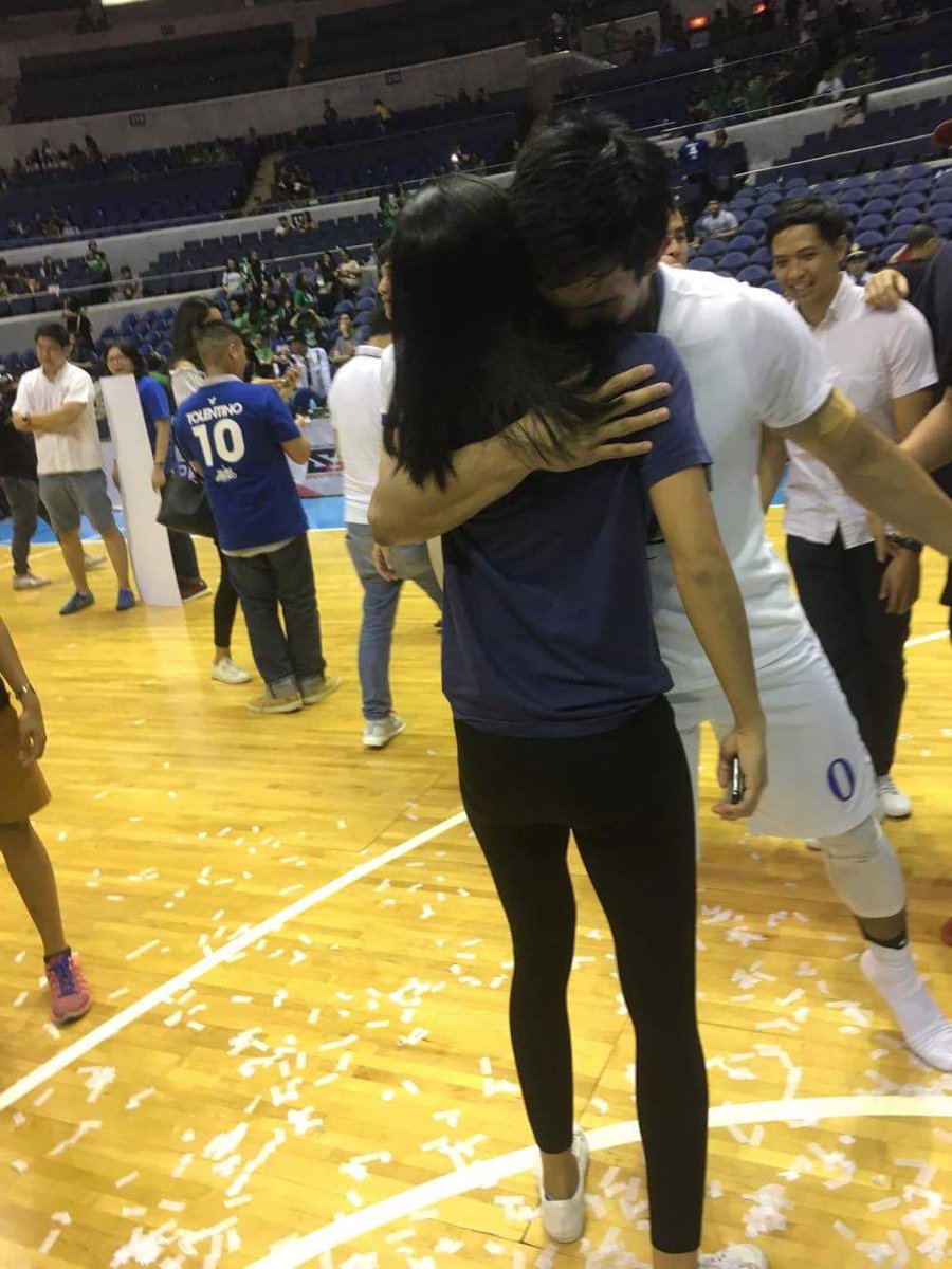 JacketNgKiefly's tweet photo. PWEDE NA ULIT KAYO UMIYAK KASI AKO UMIIYAK NA HABANG TINATYPE TO 😭😭😭😭😭😭😍😍😍😍😍😍💙💙💙💙💙

(C)@_jessicacruz17 https://t.co/7qlERJxxVB