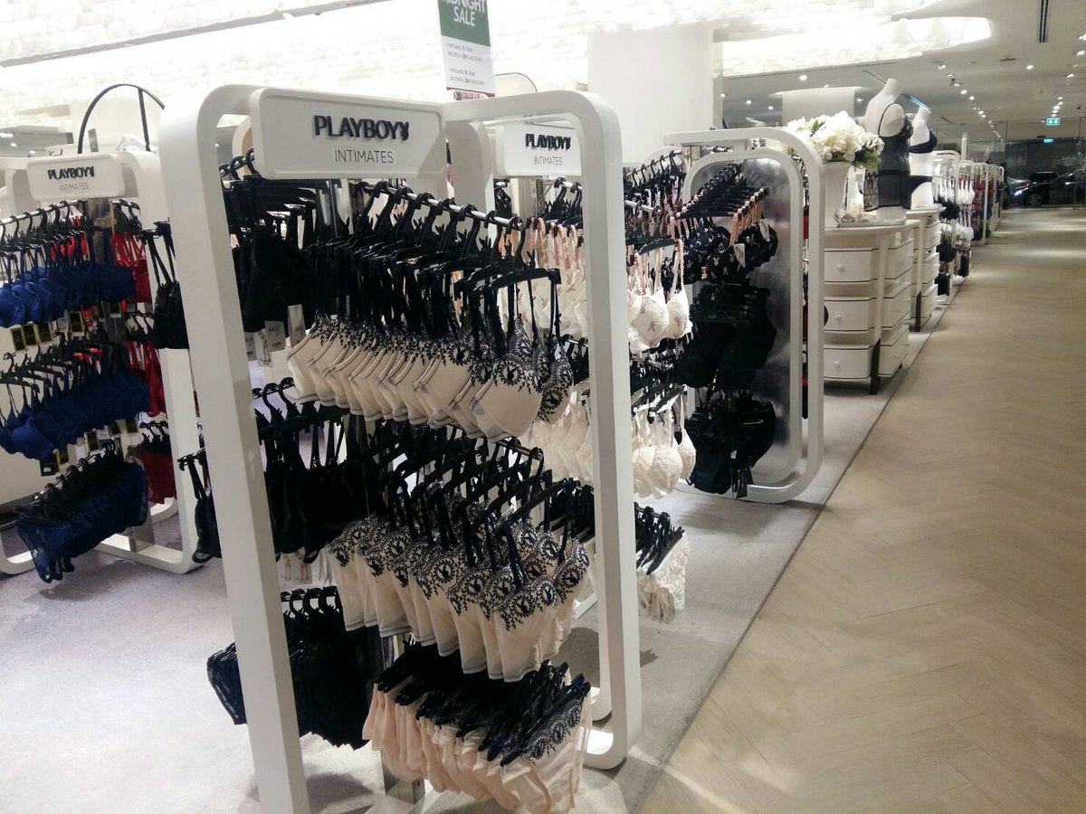 KyraLingerie's tweet photo. เตรียมให้พร้อม ส่งท้ายปีเก่า ต้อนรับปีใหม่ พบกับ @kyra @playboyultimate ได้ที่โซน Lingerie Salon ชั้น B1 @Emp_Emq #ชุดชั้นใน #Sexy #myfirstTweet #kyramode https://t.co/n3TyS0rx25