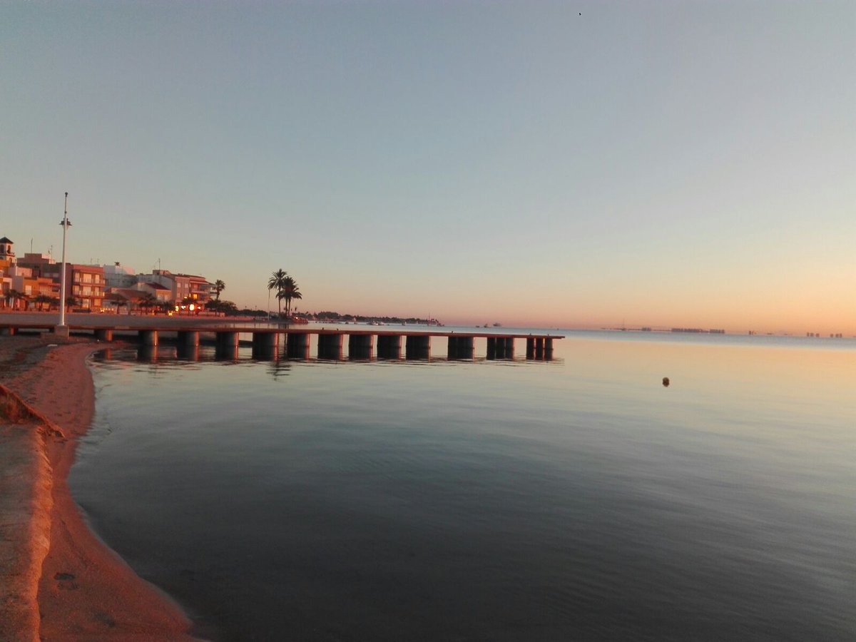 TurismoAlczares's tweet photo. Buenos días........#FelizLunes.....que fríooo!!!..... https://t.co/4PL0PsCSvI