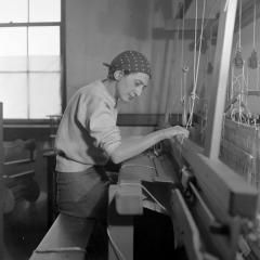 Anni Albers: Touching Vision at Guggenheim Bilbao bit.ly/2iIOxIA