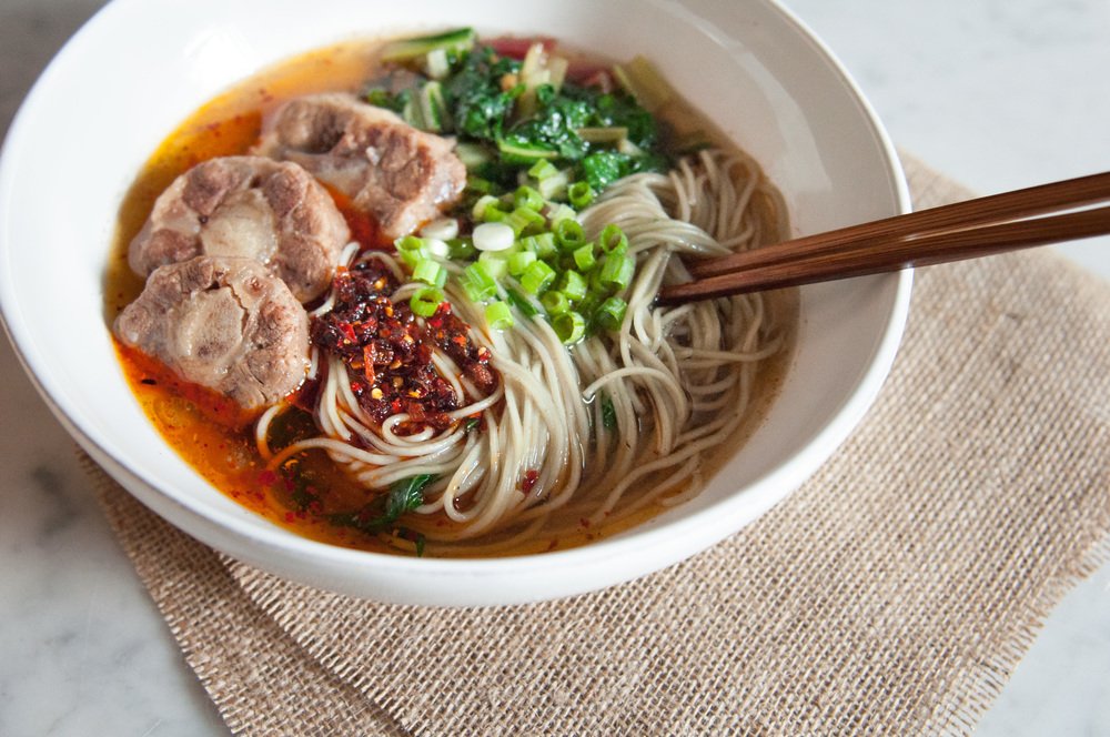 BayouFoodie's tweet image. During #ChineseNew Year celebrations, longer (uncut) noodles symbolize longevity. Tradition has it bowl of noodles could increase life span.