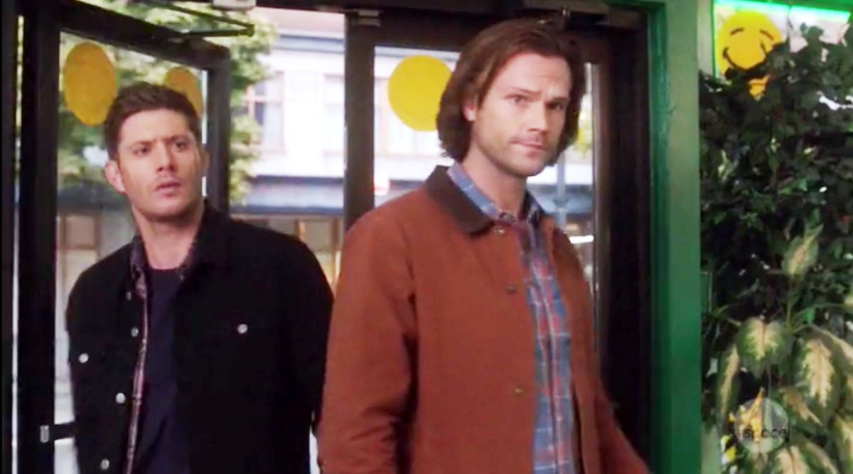 pulah_anu's tweet photo. Even after 13 years.....

“You know, we made a hell of a team back there"
- Dean Winchester.
#Samndean #Brothersforever #Supernatural  #TheScorpionandthefrog 😍👌 @jarpad @JensenAckles 

Have a great start into the new week...😊 my sweet #SPNFamily 😘 https://t.co/GUYZPrJ70g