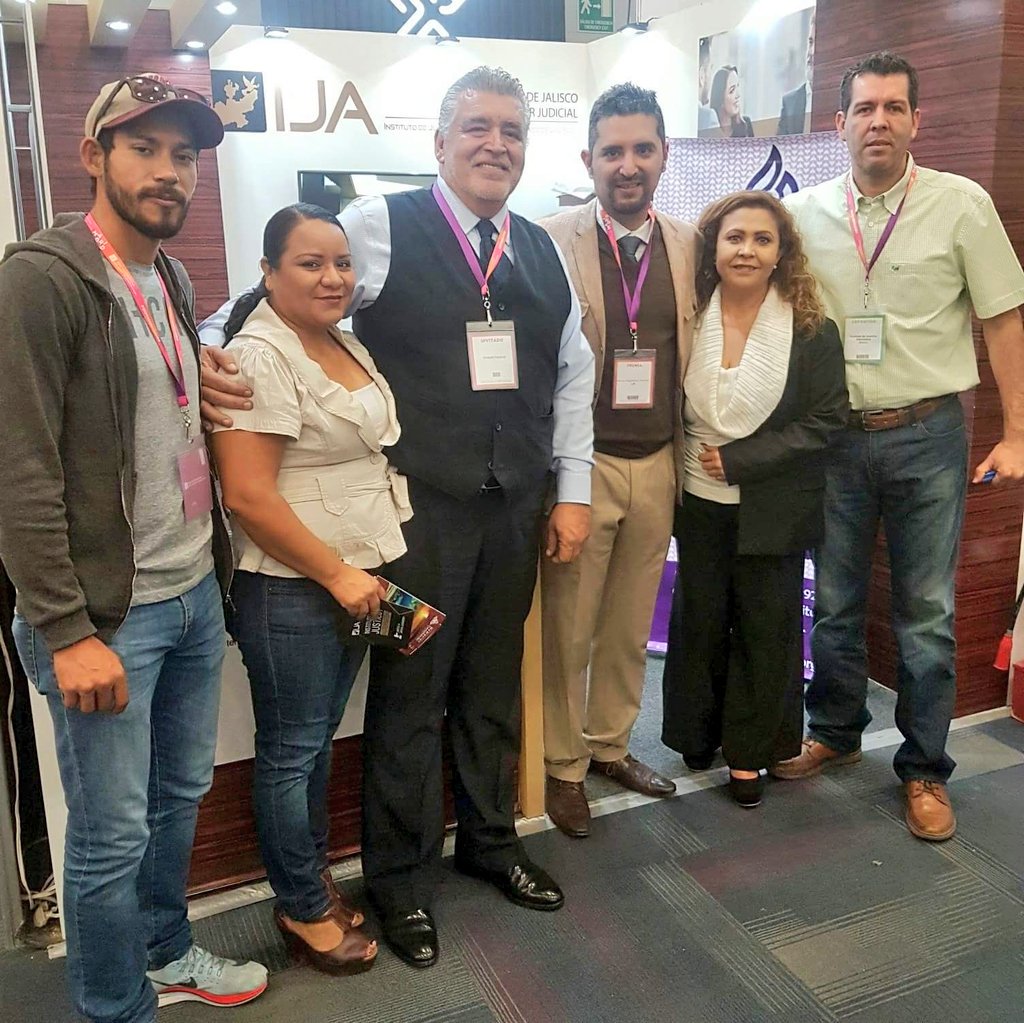 HAEmiliano's tweet photo. @FILGuadalajara @Marisolschulz @IJA_Jalisco @jaramos01 @supremotribjal Agradezco la activa participación de los Centros Privados de Mediación y Conciliación de Conflictos en la Difusión de la #JusticiaAlternativa trabajo en equipo en beneficio de #CulturaDeLaPaz #FILGuadalajara31 https://t.co/U7opTgsAaW
