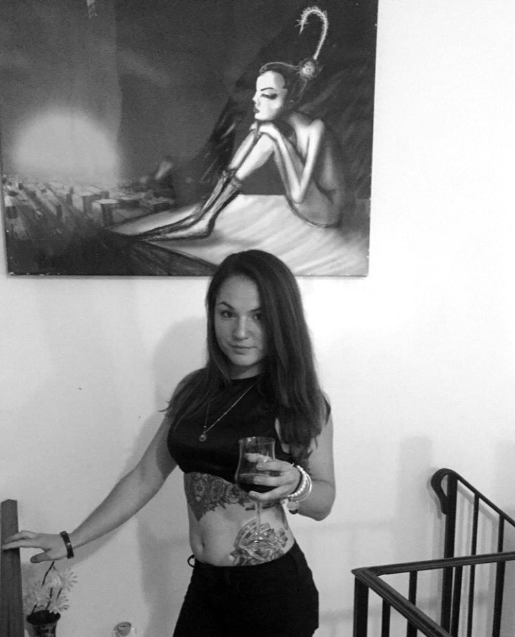 jesslees617's tweet photo. She was tea on some days and Hennessy on others. https://t.co/HEHBdZs21E