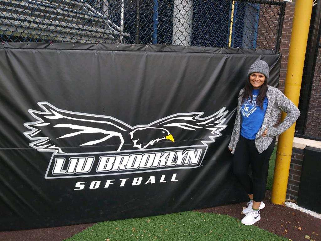 sweetlovett's tweet photo. Good things happen if you work hard and never give up! Congratulations Elena on your commitment to further your education and play D1 for @LIUSoftball we are so proud! #LIU #Brooklyn #softball @CalThunder @LIUSoftball @LHHS_Softball @LaHabraHS https://t.co/9DB8bIS0st