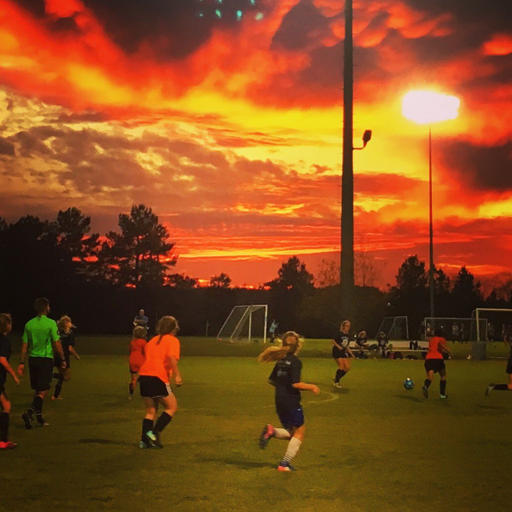 Soccer on a Sunday #70degreesindecember #louisianasunset