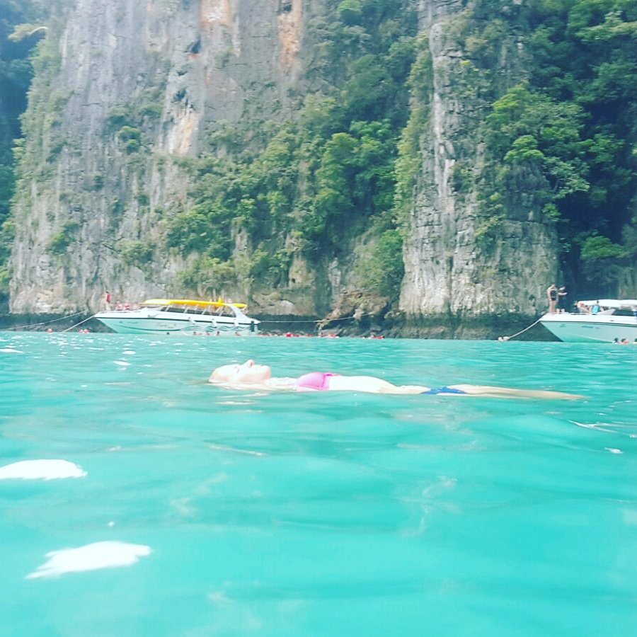 FeelingPowerful's tweet photo. Your mind can change your surroundings &amp; your surroundings can change your mind #thailand #travel https://t.co/JXLfO8RRCB