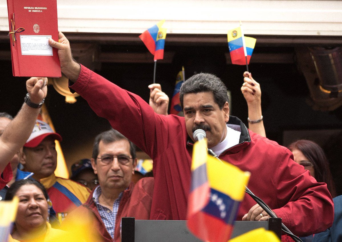 CoinDesk's tweet photo. Venezuelan President Announces 'Petro' Oil-Backed Cryptocurrency https://t.co/CK8yN0uy5w https://t.co/TE4AgizS8b