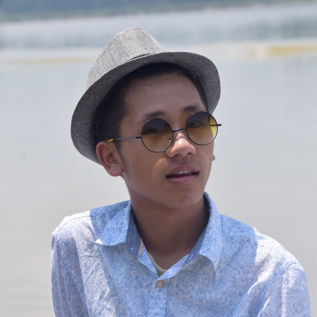 AlexisLaAng1's tweet photo. #NewProfilePic https://t.co/Z5kVIvBZHK