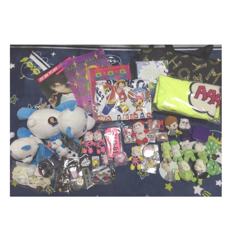 trio_harajuku's tweet photo. 🌟AAA福袋販売決定🎉🎉

郵送＆店頭受取り販売⚡各抽選販売となります🎵予めご了承下さい🙇
ご募集開始は近日公開🎵
…その前に抽プレ💥当垢F＆Rにてご応募認識🎵
2名の当選者様は販売価格に対し内容ご感想呟き📷お願いします🙏

画像は皆様よりご投稿頂いた、前回5000円福袋内容です📷

#TRIO原宿 https://t.co/Pif73aUaKe
