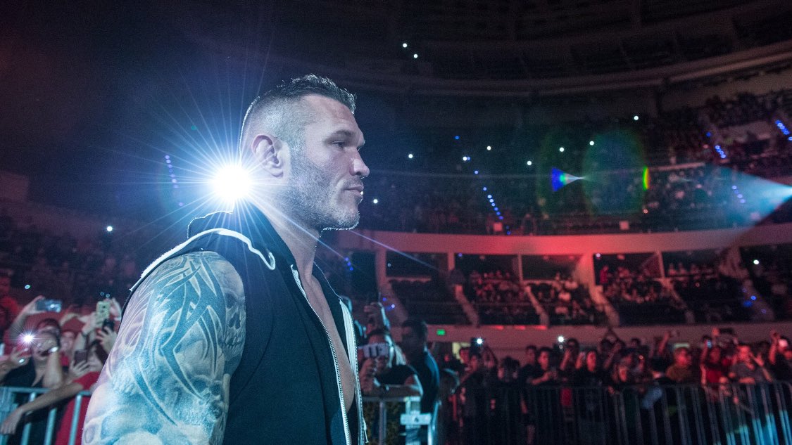 Lolo_rty's tweet photo. The Viper π π₯ #WWE #SDLive #WWEMexicoCity #WWEMonterrey #RandyOrton #TheViper #AppexPredator https://t.co/Vf82zE9PGs