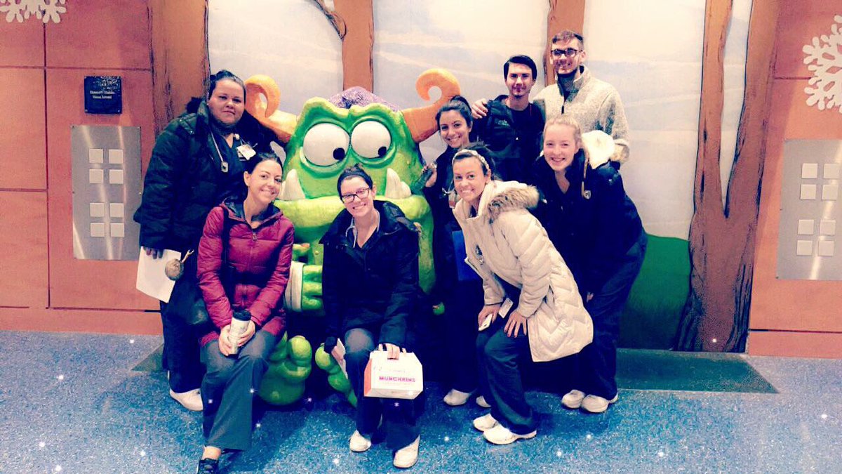 makeitAPC's tweet photo. Comer Children’s Hospital. It was an honor working w all of you! #sxunursing #nurselife #pediatrics https://t.co/VOK6ARxcsf