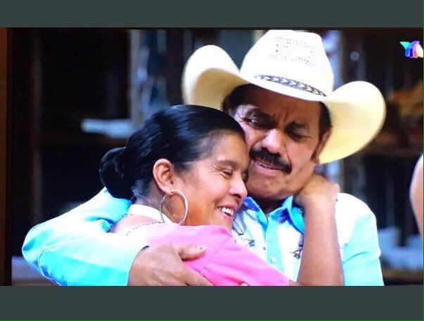Magdabtr's tweet photo. Porque estoy llorando si solo es #MasterChefMX ? https://t.co/QGromufIsG