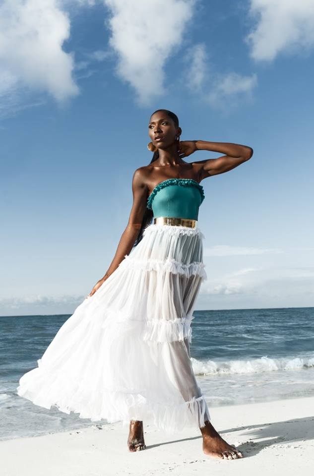 Take me to the Bahamas where the sun is shining, and the clothes are fabulous. Designer: Charly Thorn #fashiondesign