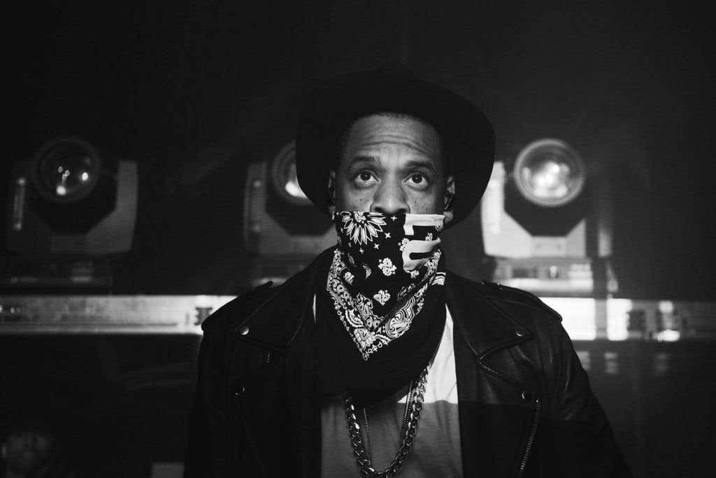 JAY_Z_Daily's tweet image. An incredibly consistent role model &amp;amp; a compassionate life coach, you have provided us w/ an enriched vision of what we should think of in regards to the kind of future we desire, &amp;amp; taught us that w/ hard work, no dream is too big. Happy birthday to someone who defines GREATNESS