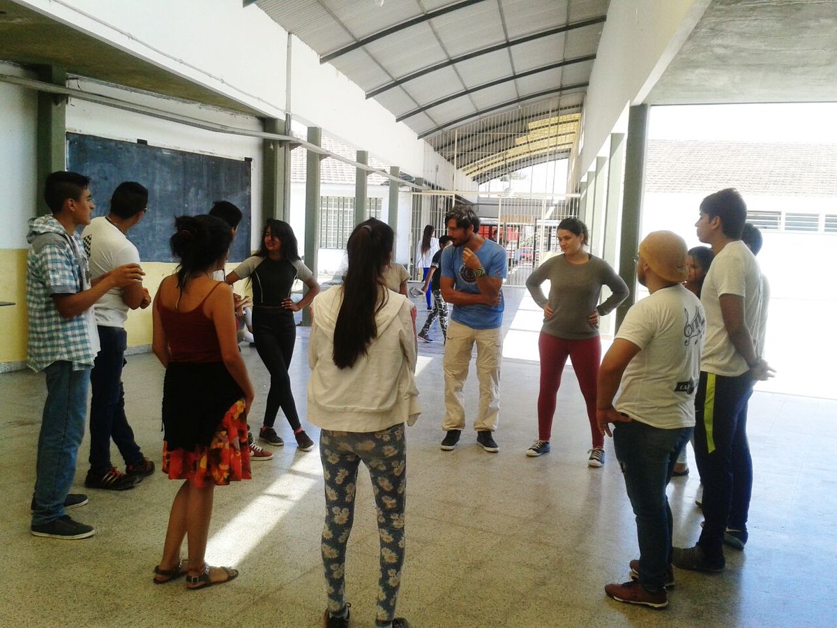 CAJsiglo21's tweet photo. Últimas actividades del año con la visita de nuestro querido ETJ Diego Moreno!!!!! https://t.co/qGFG6si8am