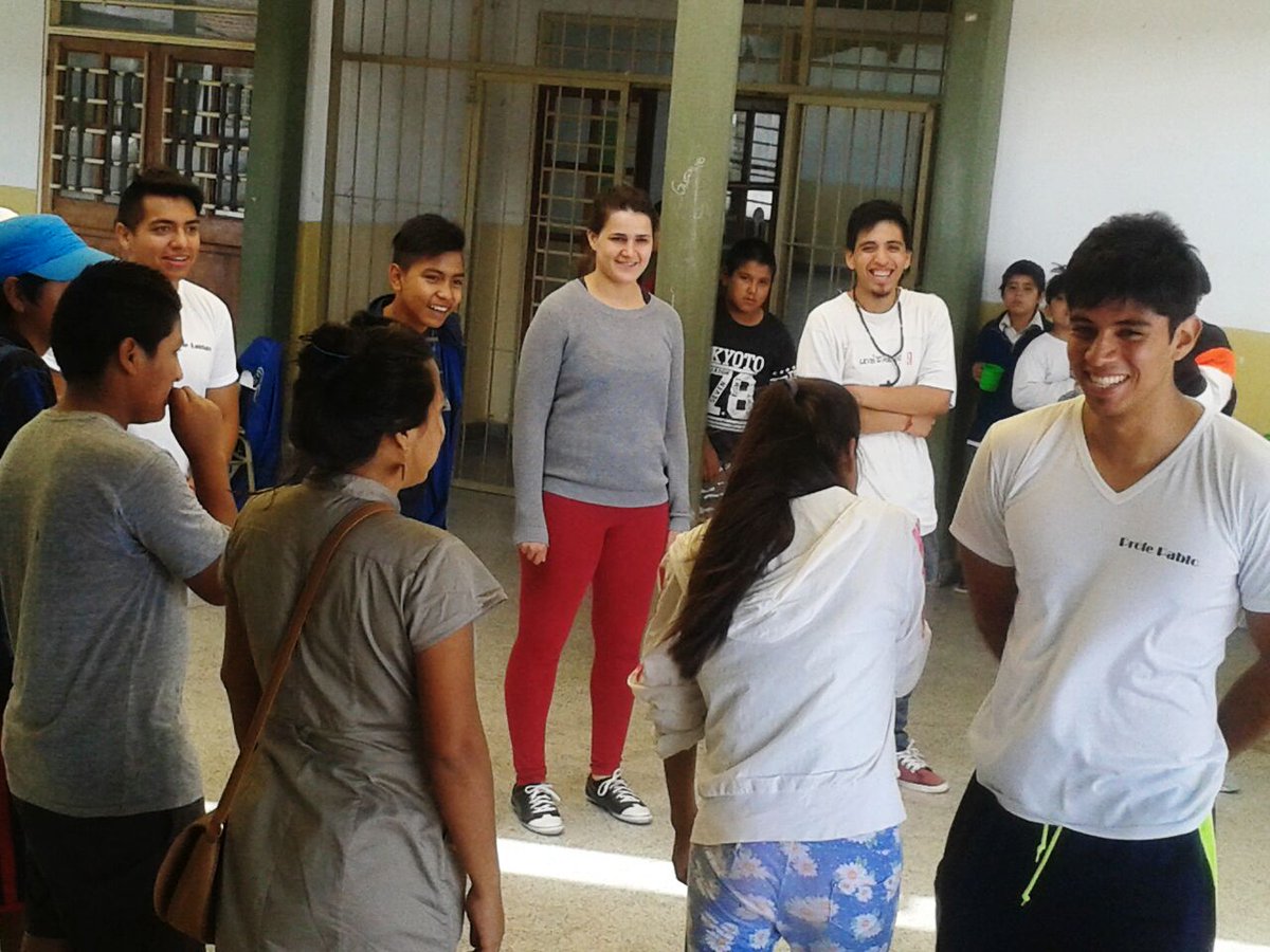 CAJsiglo21's tweet photo. Últimas actividades del año con la visita de nuestro querido ETJ Diego Moreno!!!!! https://t.co/qGFG6si8am