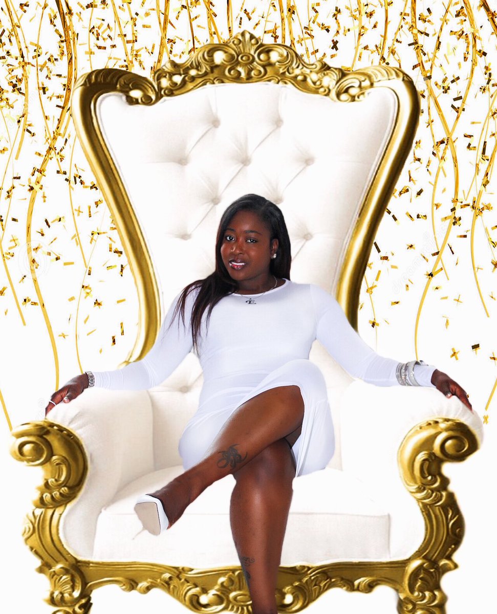 AuthoressKS's tweet photo. On December 4 , 1984 in New Rochelle NY a queen was born !
Happy Birthday to meeeeeeeeeeee!
33 years of excellence
👑👑 #Queen #BlackGirlMagic #CEO #BossesBoss https://t.co/rNMq8upPb8