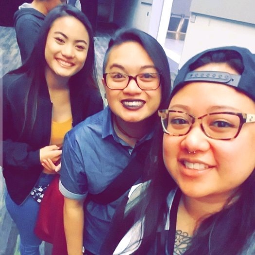 rialize's tweet photo. Because fangirls have more fun 🤷🏻♀️😂
#HVFF #WalangHiya #HellaExtra #StrangerThings https://t.co/3RPlX0dLHA