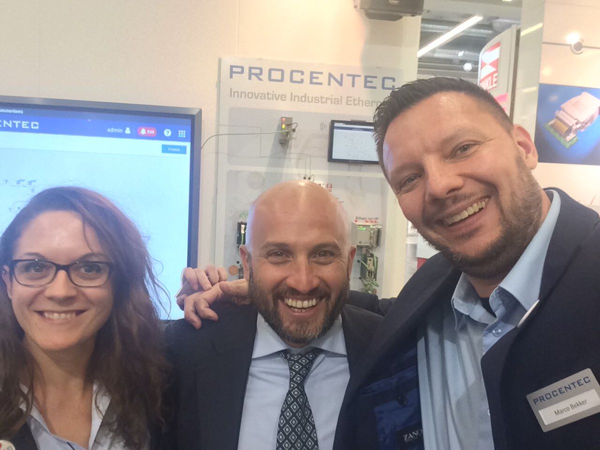 profime's tweet photo. #priceless #moments to be @PROCENTEC booth ... Where #Technology is made ... !! Did you see #ATLAS? Did you see the CONTROL of the #ComBricks? if not ... you defiantly didn't see #sps2017 #sps_live #Profibus #Profinet https://t.co/nGkiwA26aa