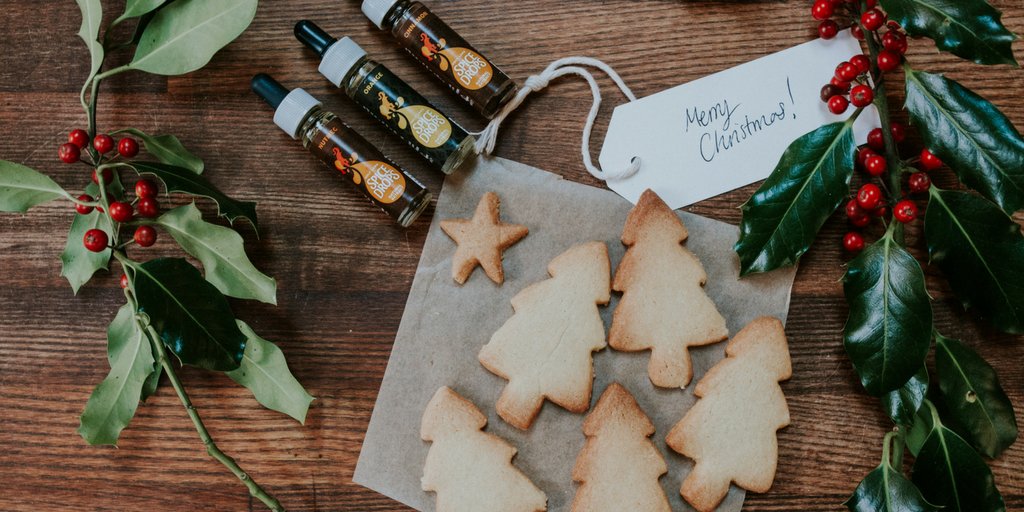SpiceDropsUK's tweet photo. Check out our Christmas spiced biscuits using our Orange, Cinnamon and Nutmeg Spice Drops. They make the perfect thoughtful gift for teachers, relatives and colleagues this festive season. Recipe is on our website!
#SpiceDrops #teachergifts #christmasgifts #kidfriendlycooking https://t.co/HsZMYMLHZu
