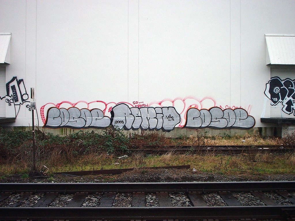 cosoe's tweet photo. Line up of #Kaput , Cosoe &amp; #Remio. Virus stoipped that night to visit. SKytrain line. I don't recall the year. https://t.co/HrxW7gwCbi