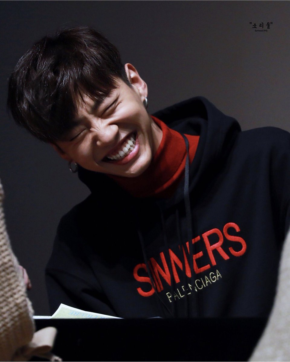 damchew's tweet photo. WHEIHDISJS HOW CONTAGIOUS THANKS FOR SAVING ME FROM A BAD DAY https://t.co/jqAF0Jp07V