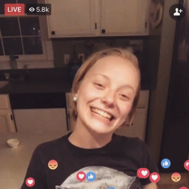 KattitudeKos's tweet photo. Our absence is not intentional, in case our Twitter #KattitudeKrew has been missing us lately 😩 Facebook has been blessing us with over 6,000 new likes this week so we’re still grasping that 💛 https://t.co/dO9f8BRgpg